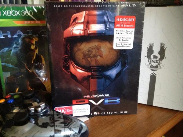 JessT_JBaus's tweet photo. Red Vs Blue all 10 seasons box set!! Come on down to @JBMandurah and pick one up! Funny stuff! #lookslikeapuma http://t.co/xkCVTR4H