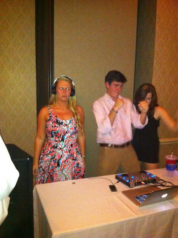 Dewy_C's tweet photo. @rougeuxr @melissasmith124 @mad_ruk @officialjruble @achumb I think this sums up the night http://t.co/BtFrDbjX