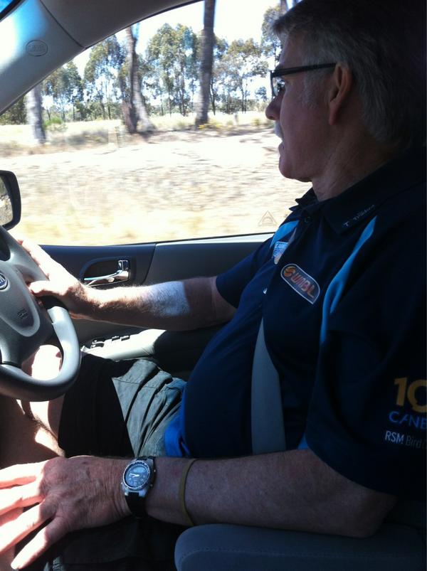 Our Physio @twitterlessBacko Driving us to Bendigo after touching down just 3 days ago from Europe #JetLagWho #Tough