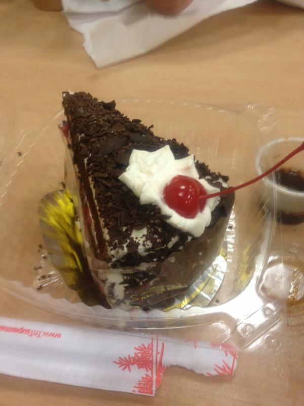 Thanks for the slice of cake today it means a lot to me!!!! Hugs hugs hugs:) @Nagin_Rezaiean