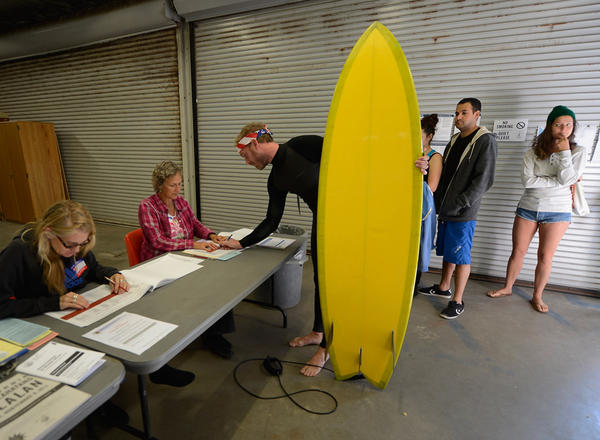 nonleggerlo's tweet photo. Election Day in America, FOTO > http://t.co/1dQfMRSz via @big_picture #us2012 #Obama #Romney > http://t.co/ZxIKgxbw