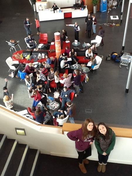 GettingNowhere1's tweet image. Nichi nichi kore ko nichi - especially when it's spent with the Songbooks in the Hub! #gettingnowhere