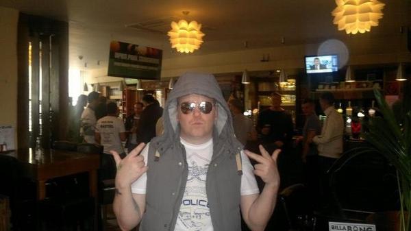 rooneyloo's tweet image. Chillin ha