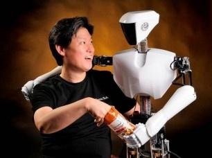Андроиды в реальной жизни. Японские роботы. Японские роботы похожие на людей. Японский робот человек. Андроиды роботы в реальной жизни.