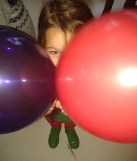 Feestje bij opening showroom <a href="/broerenzus/">Roosmarijn Vos ⭐️</a>