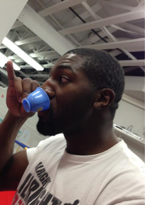 GregJennings's tweet photo. When drinking tea you must use proper pinkie placement! http://t.co/n36J9K7M