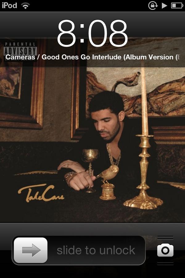 StephaaniePerez's tweet image. one of my #favdrakesongs #cameras #goodonesgo