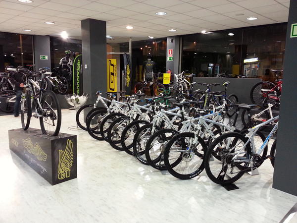 North_Bike's tweet photo. Northbike http://t.co/Mu09Tytx