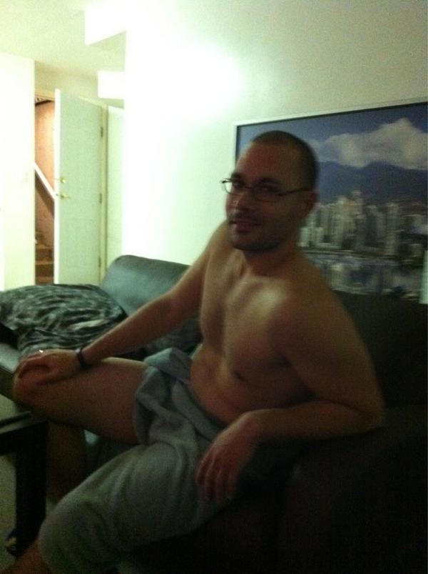 uncle derks tweet media