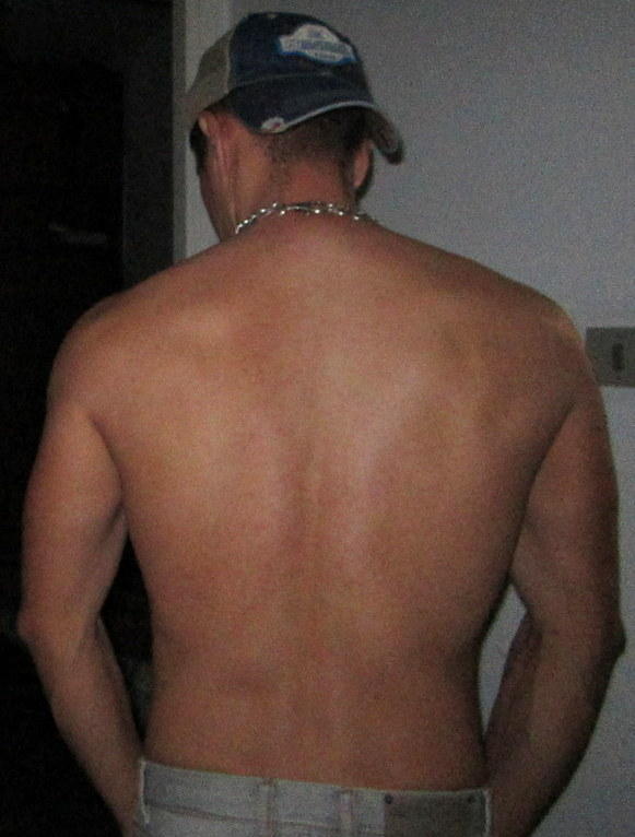 edugym28's tweet photo. my back si señor. http://t.co/I9YETGgP