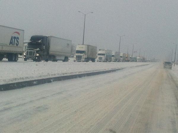 sjury's tweet photo. This is what it looks like when you shut the #1 down #manitobaweather http://t.co/pOtolwLS