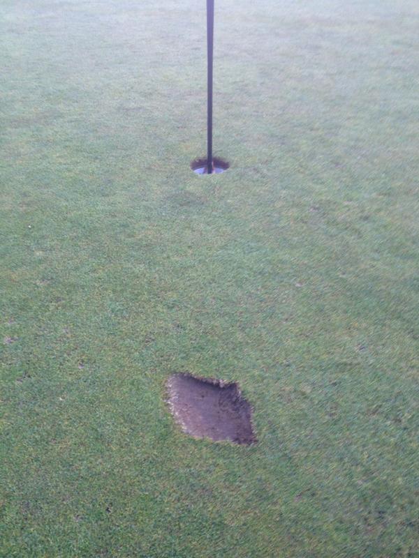SniderA4's tweet photo. I guess someone was pissed they missed that 3 foot putt http://t.co/dubMmZh1