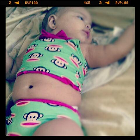 lory12's tweet photo. Beach sundaay!!!!  :-) http://t.co/ArWvvsCf