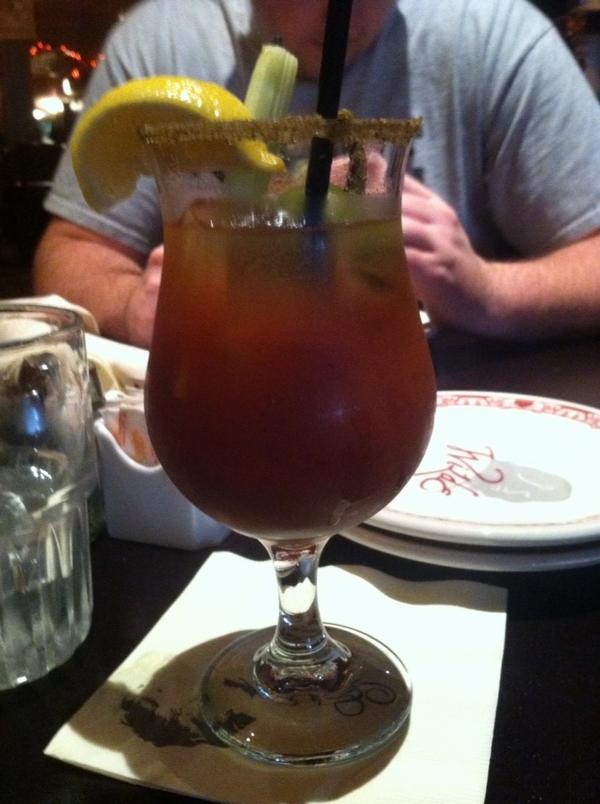 Brunch'n so hard. <a href="/aamedesi/">Austin Medesi</a> <a href="/jdking1988/">Justin King</a>