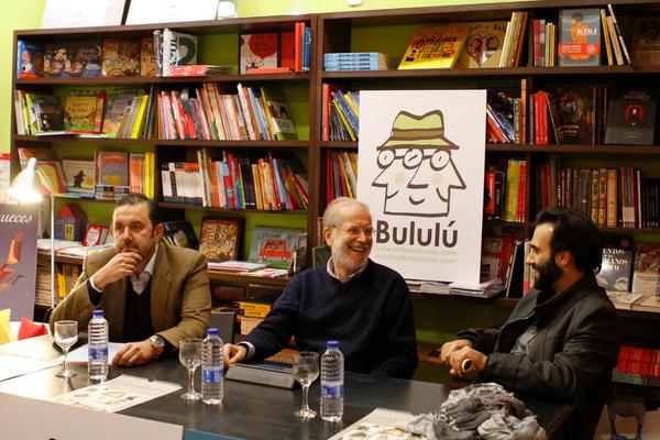 editorialbululu's tweet photo. Nace la editorial Bululú.Pablo Zaera,editor,David Pintor,ilustrador y Siro Lopez, dibujante. http://t.co/V1BF5FTa