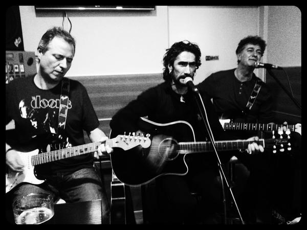 MarlemCanton's tweet photo. Gran concierto el de MAD anoche.enormes artistas,tremendas personas. http://t.co/q52okner