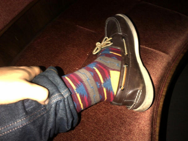 BrunoMars's tweet photo. Xmas socks and yes I'm tweeting about my socks #RockAndRoll http://t.co/lxaTyjtz