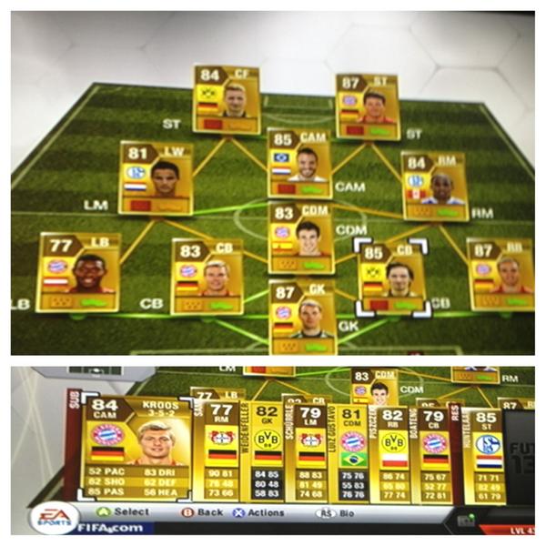 FUTChampion's tweet photo. My friends team. Hes willing to trade. http://t.co/VDvoywNj