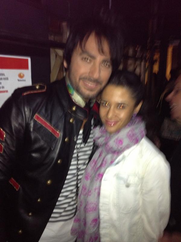 Alinecassab's tweet photo. @celkri  con @iambetocuevas #lavozmexico http://t.co/xFiSjL9y