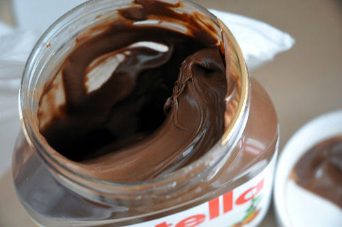 ohmygodfoodporn's tweet photo. Nutella #FoodPorn http://t.co/x50yvYcr