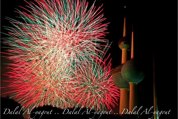Dalaley's tweet photo. @RetweetPictures 
@TwitPic
@iRetweetKW
@photographeia_ 
@photo_pic 
@Photort1
@ksa_photo 

🎇احتفاليه الالعاب الناريه🎆 http://t.co/EEBI25hp