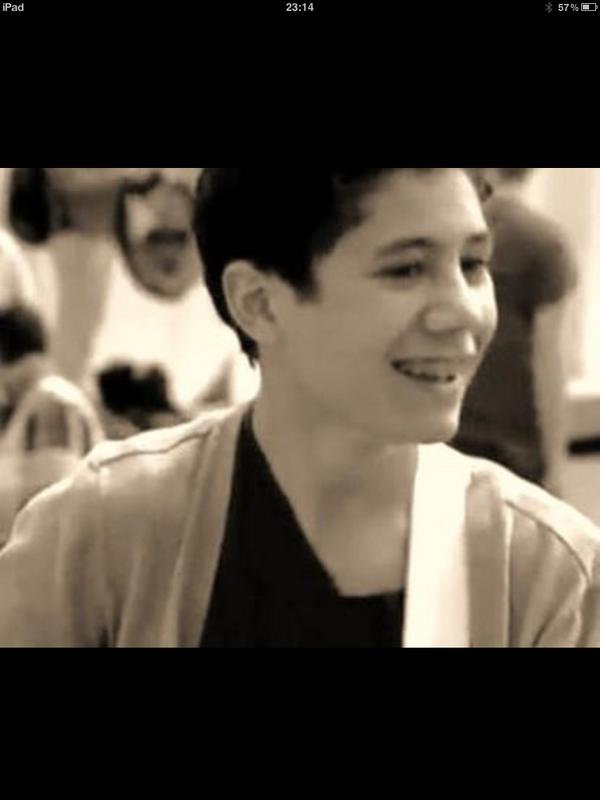 Mainiac__'s tweet image. Hoeveel RT voor Nils ?
