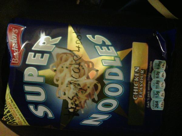 RAFAndrew's tweet image. #syndicate400k SUPER NOODLES HEHE ANYWAY CONGRATS ON 400K AND GO MAKE SOME SUPER NOODLES FOR  A CELEBRATION :P