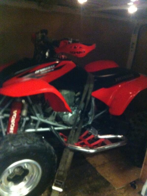 d8minic's tweet photo. New 400cc quad well happy just gutted i had to go from manchester to irland and back in one day... http://t.co/9dTZ8y5n