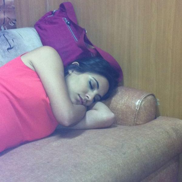 katerin92457678's tweet photo. @anabrendac duermes como una #Belladurmiente con tus hojitostan bonito ☺ http://t.co/AAfVdbey