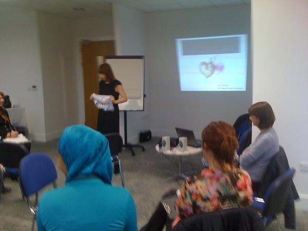 TheWomensOrg's tweet image. The fab @AnneMcGhee kicked off #AuthenticitySells breaking the ice by swinging her pants #Legend