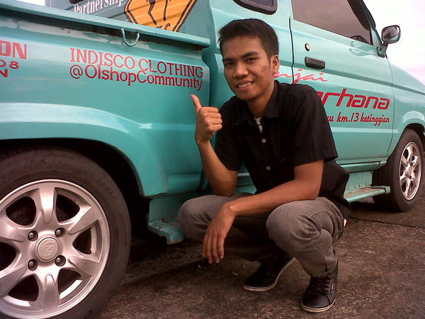 RT <a href="/OlshopCommunity/">Community.olshop</a>: Indisco Clothing on Kijang Drag IKC Padang :D