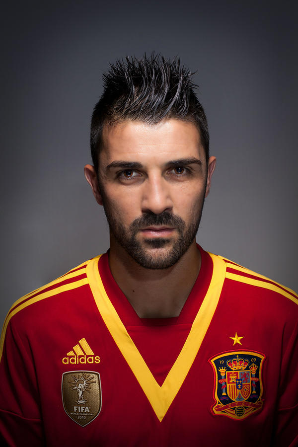 Guaje7Villa's tweet photo. Ya en Panamá y con ganas de estrenar mañana la nueva camiseta de @adidas_es. No hay mayor rival que tus propios éxitos http://t.co/VzMwiSNY