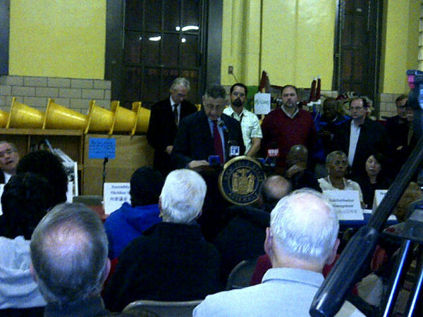 k_he's tweet image. Updating Knickerbocker Village residents on the status of their buildings #postsandy