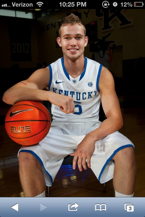 reneelawson14's tweet image. JARROD POLSON PLEASE MARRY ME. 😍😍😍😍💋💋💋💋💋 #heisbeautiful #enjoylooking #hottie