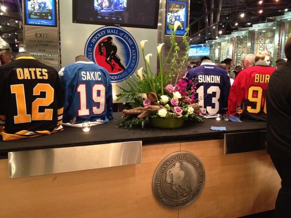 RearAdBsBlog's tweet photo. HHOF using Bs for Oates RT @NHLAlumni: Congratulations to a few of our members on #hhof inductions. #proudstatement http://t.co/xQfC7dcI