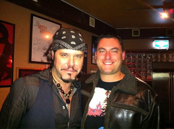 funky1010's tweet image. Jeff from The Tea Party &amp;amp; myself after an acoustic set @ the Brass Monkey .