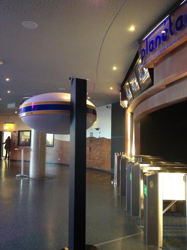 iScan3D's tweet image. First worldwide, full automatic #3dscanner installed in an attraction park #digiteyezer #easytwin