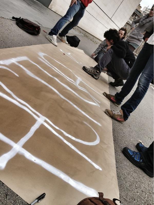 Assemblea IT (@assembleait) on Twitter photo A punt per aquesta tarda. #vagaactivaIT #vagageneral <a href="/institutteatre/">Institut del Teatre</a> <a href="/324cat/">324.cat</a> <a href="/elpuntavui/">El Punt Avui 🎗️</a> A punt per aquesta tarda. #vagaactivaIT #vagageneral <a href="/institutteatre/">Institut del Teatre</a> <a href="/324cat/">324.cat</a> <a href="/elpuntavui/">El Punt Avui 🎗️</a>