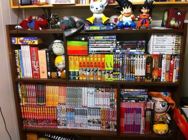 Jewmanwtf's tweet photo. My old collection http://t.co/T39bvR2q