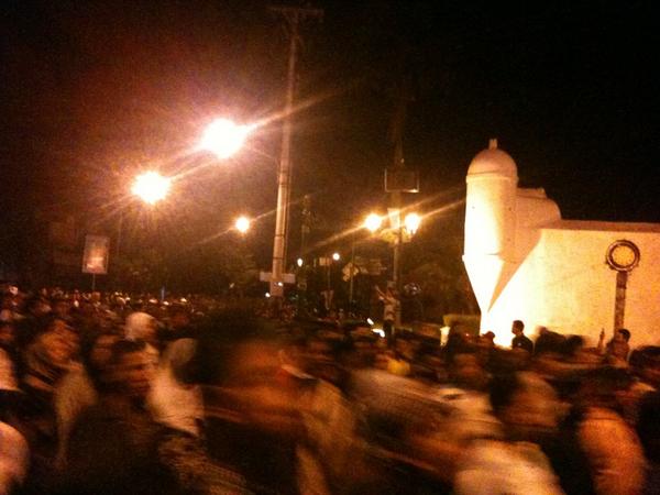 #jogja ribuan orang ikut #mubengbetengkraton #Malam1Suro #live jokteng pict