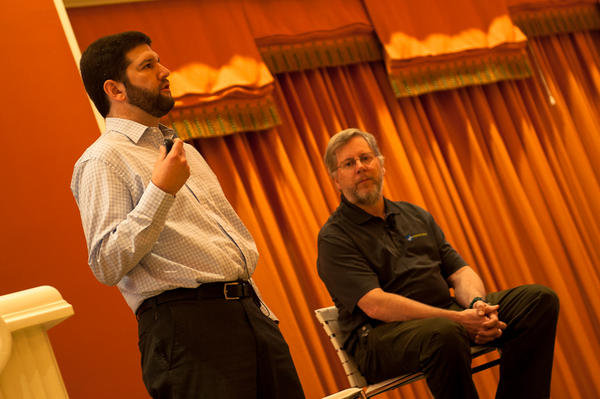 PaloAltoNtwks's tweet photo. Wade Williamson and Phil Cummings talk Unknown Threats #2012Ignite http://t.co/5ejlWCa9