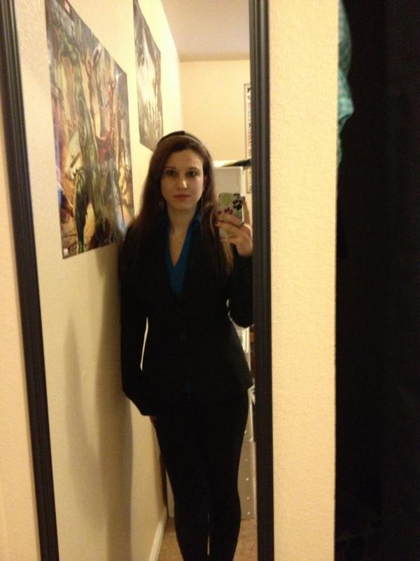 bekkagel15's tweet image. Job interview. #needluck #monkeysuit
