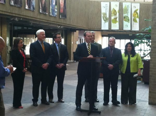 McAdamsforMayor's tweet photo. @BenMcAdams introducing the chairs of his transition team #utpol http://t.co/9ToqU55G
