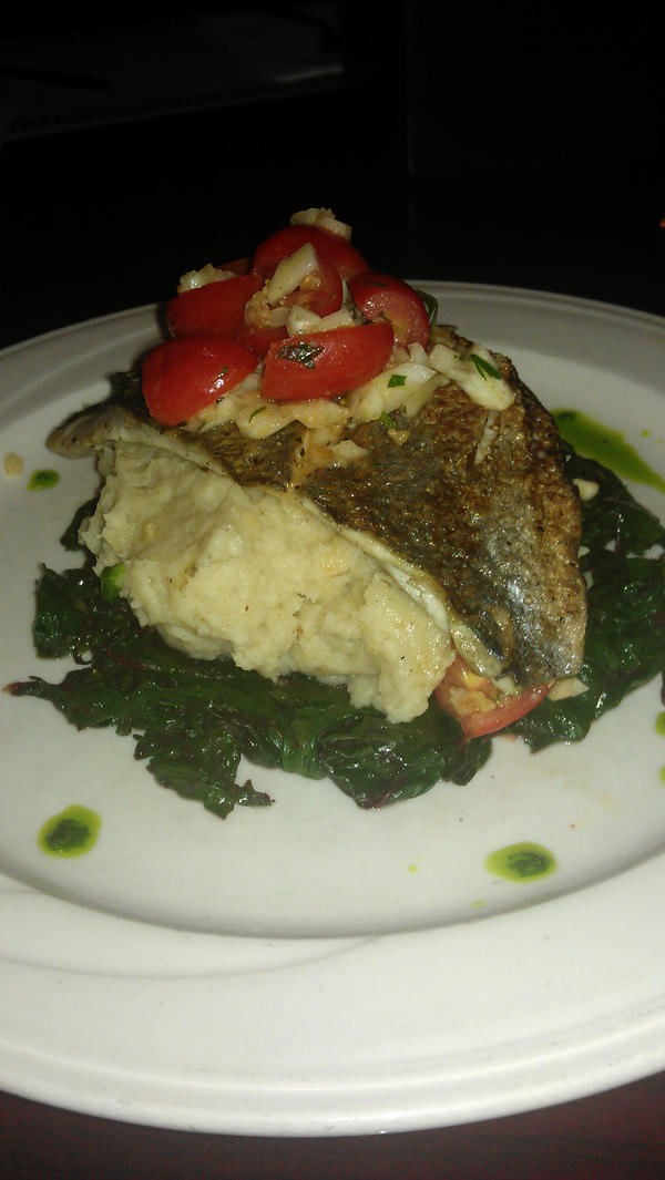 BarkingDog94's tweet photo. #Perfect #seafood #specials yet again...

Thank you #Chef!! http://t.co/Jd0nSHG9