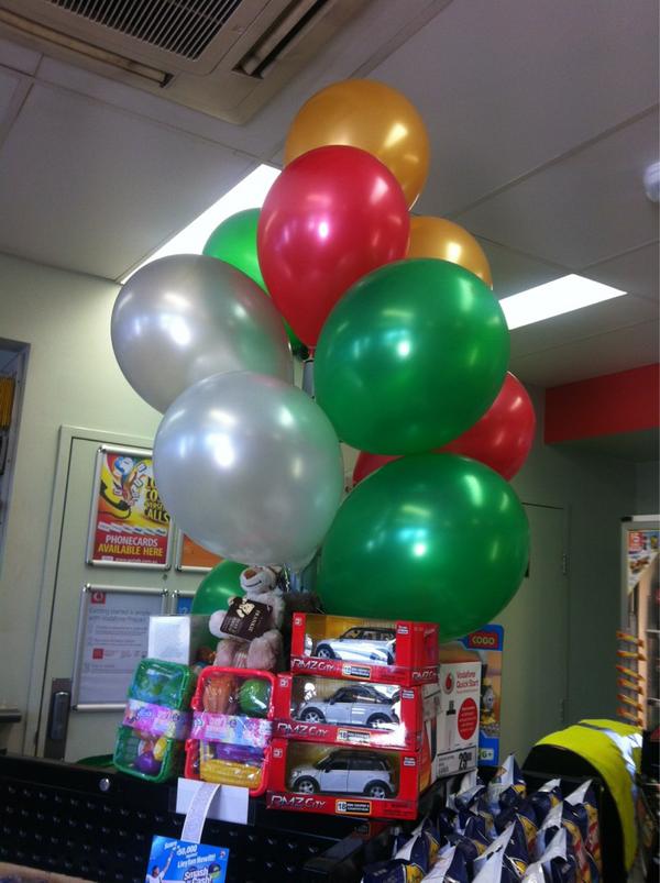Petrol2284's tweet photo. Getting ready for christmas http://t.co/RBOrNjMR