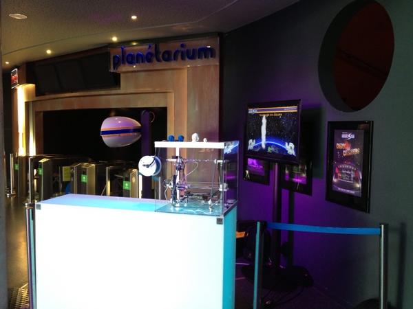 msstryslvd's tweet image. RT @iScan3D #digiteyezer booth ready for 4 days #3dscaning #3dprinting