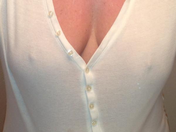 Ga_lovers's tweet photo. It was quite cold here last night... J #Titties http://t.co/yJfwWfZr