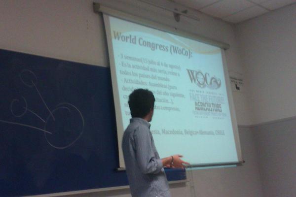 IAAS_SPAIN's tweet photo. @IAAS_SPAIN en plena reunion. http://t.co/fYUaJJri