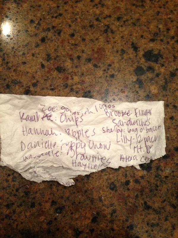 hannewright's tweet image. @LillyMiller3 @thekarakuhnash @maddiecollins6 do I still have the napkin? what kind of question is that! #nottrusted