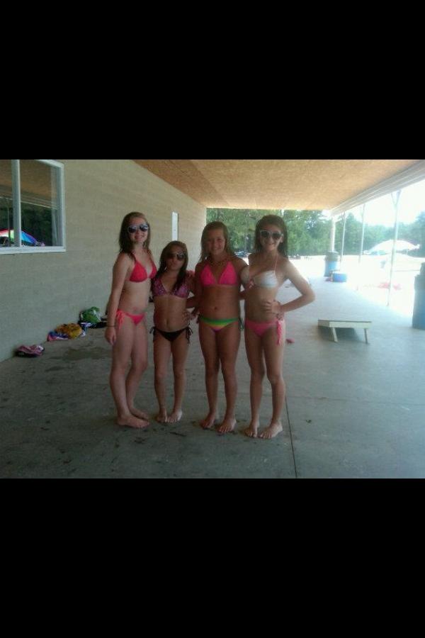 sydxcx's tweet image. #tbt our crewwww lol. Summer! #fantasylake